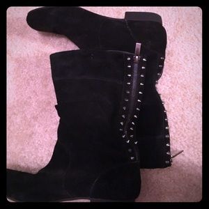 Studs boots, zipper back, suede, used twice